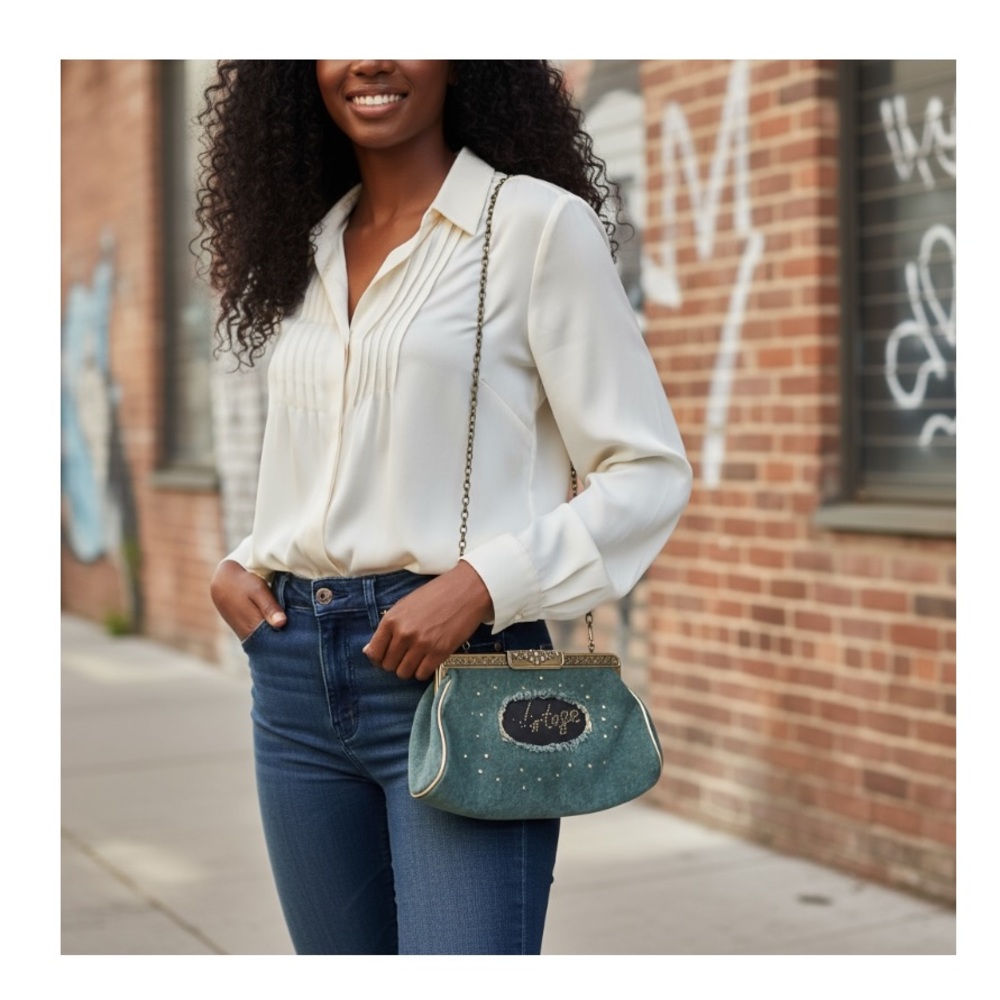 Far Nine Vintage‎ Boho Blue Denim Jean Clutch Purse Crossbody Rhinestone